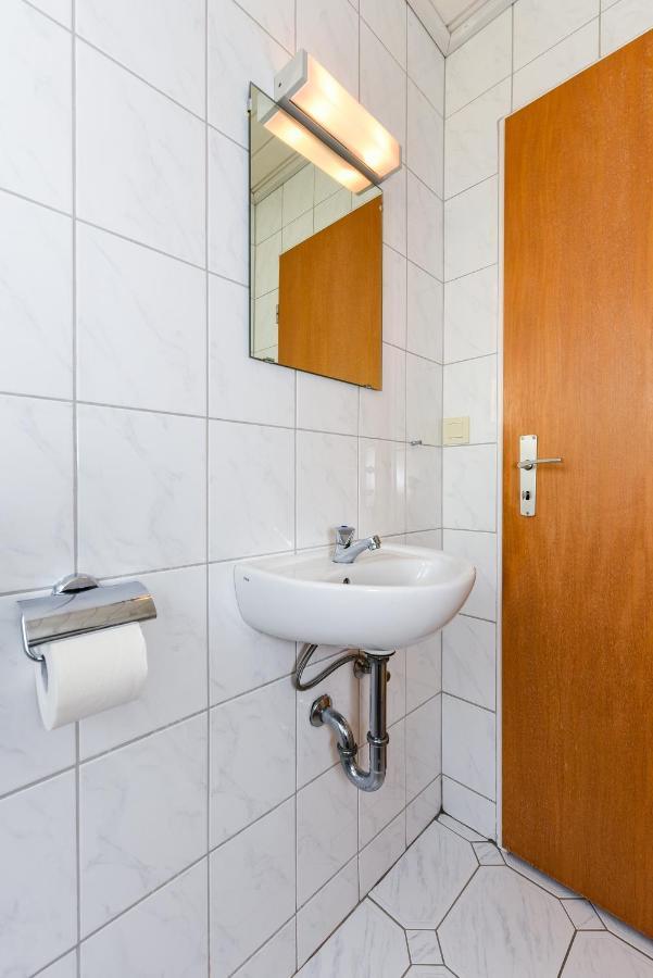 Ferienwohnungen Im Haus Waterkant Neuharlingersiel Dış mekan fotoğraf