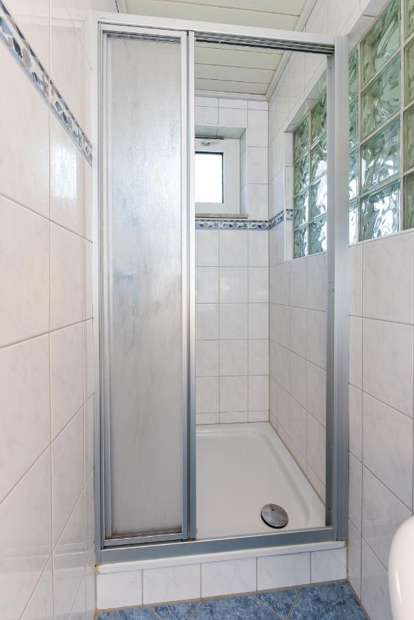 Ferienwohnungen Im Haus Waterkant Neuharlingersiel Dış mekan fotoğraf