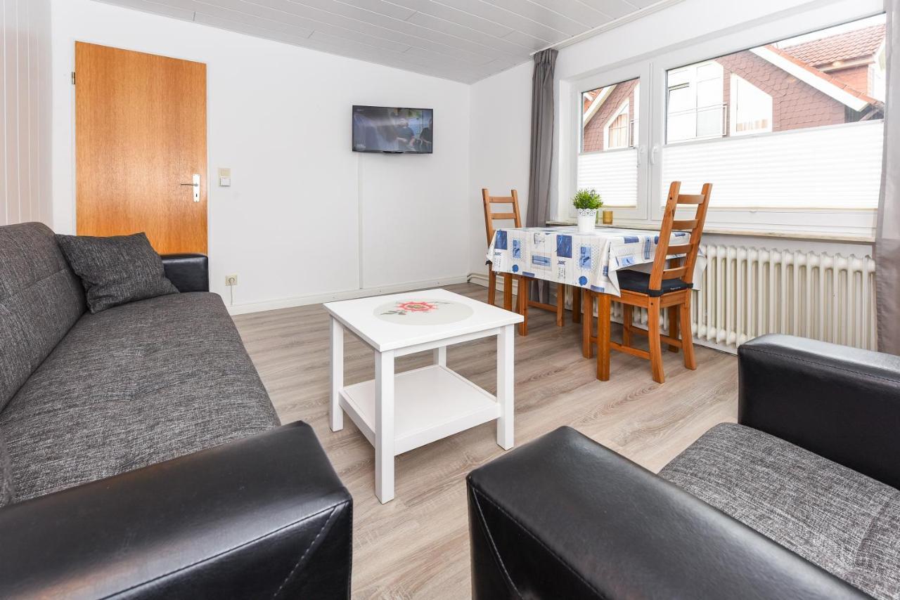 Ferienwohnungen Im Haus Waterkant Neuharlingersiel Dış mekan fotoğraf