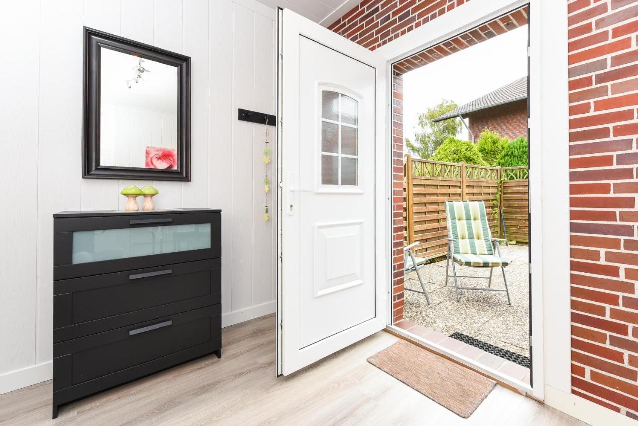 Ferienwohnungen Im Haus Waterkant Neuharlingersiel Dış mekan fotoğraf