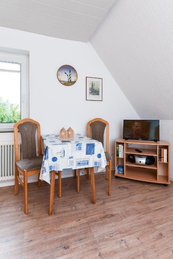 Ferienwohnungen Im Haus Waterkant Neuharlingersiel Dış mekan fotoğraf