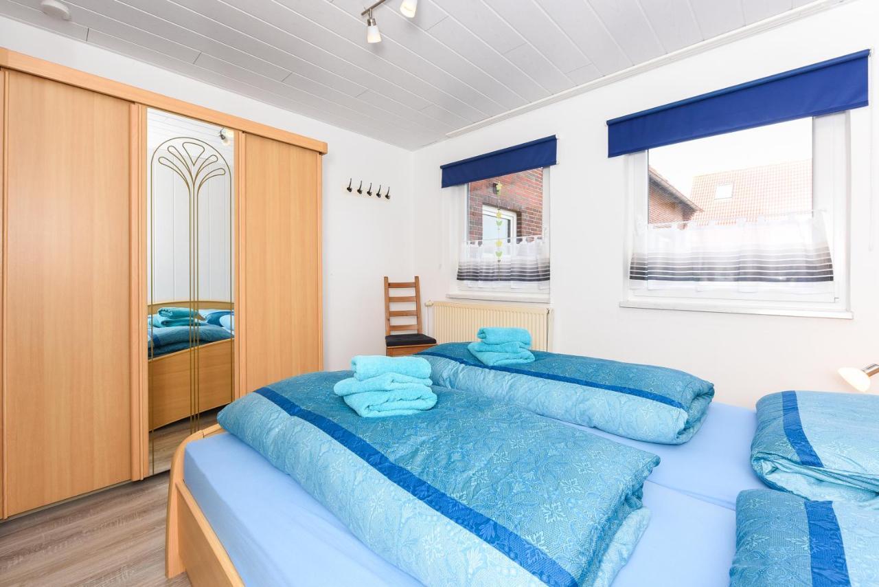 Ferienwohnungen Im Haus Waterkant Neuharlingersiel Dış mekan fotoğraf