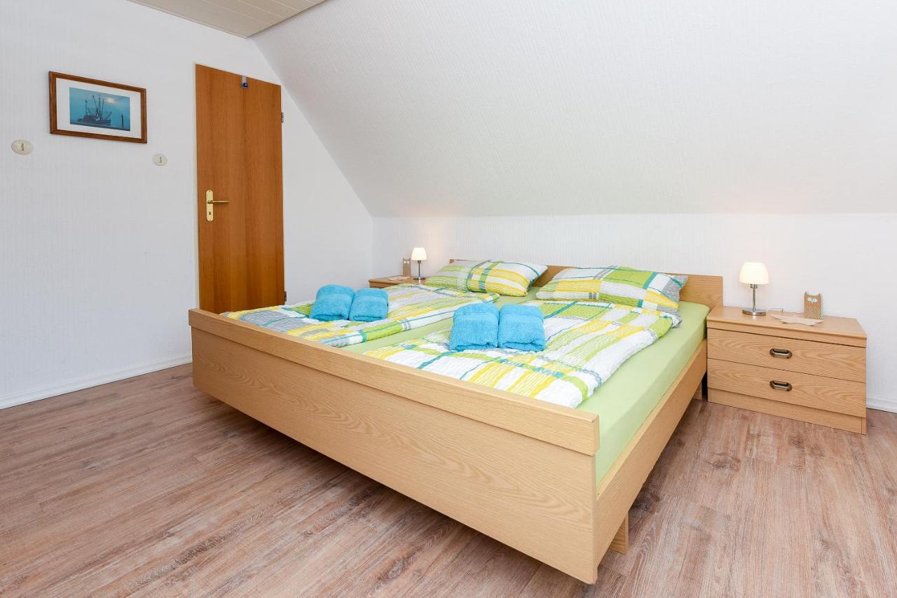 Ferienwohnungen Im Haus Waterkant Neuharlingersiel Dış mekan fotoğraf