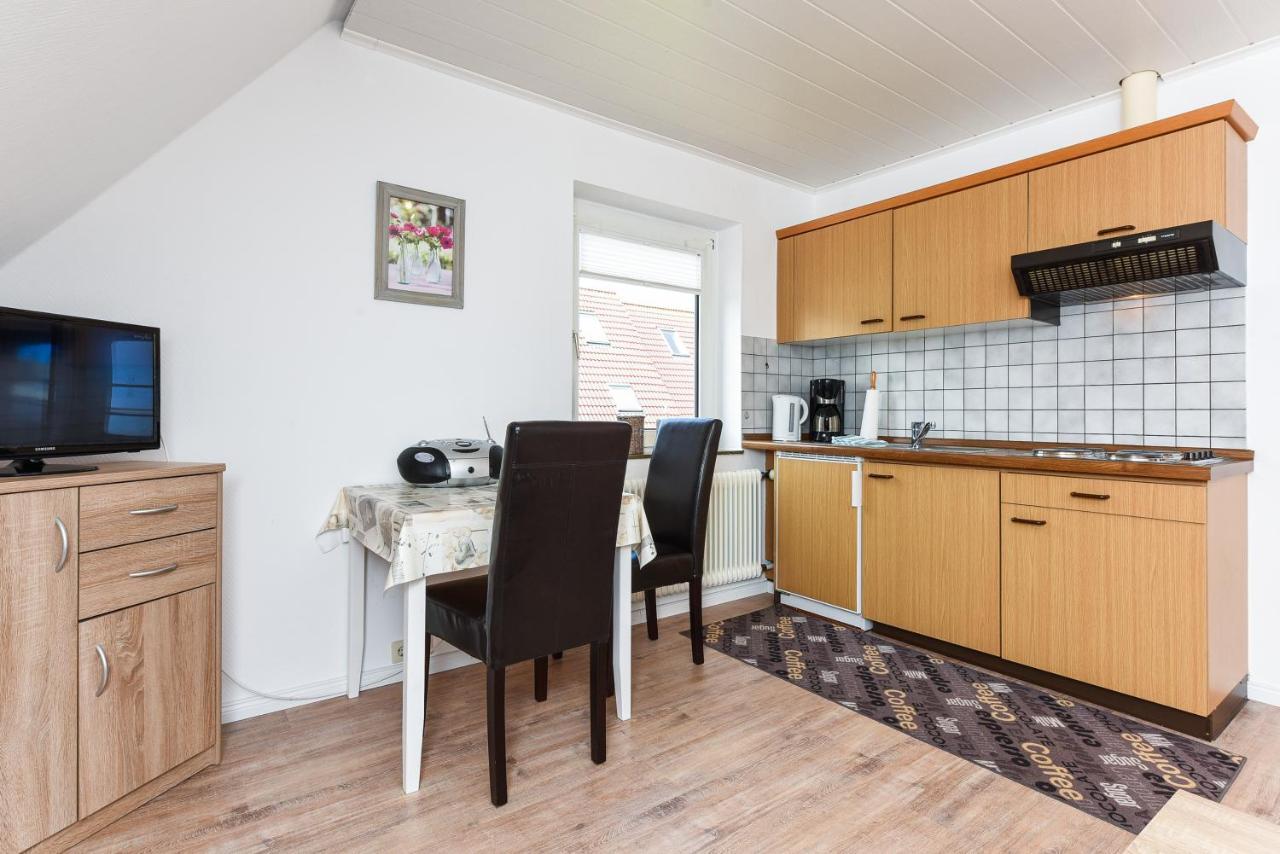 Ferienwohnungen Im Haus Waterkant Neuharlingersiel Dış mekan fotoğraf