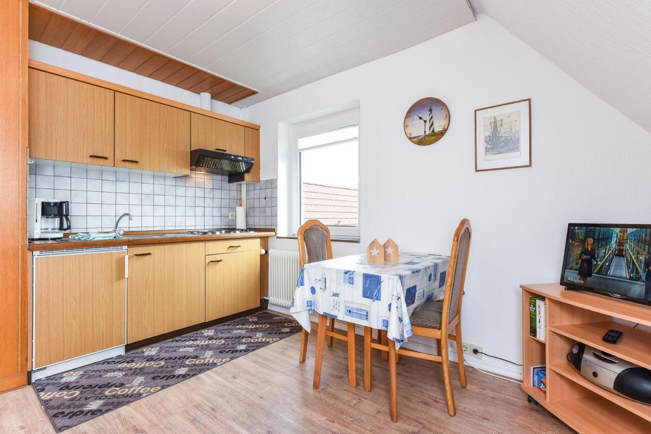 Ferienwohnungen Im Haus Waterkant Neuharlingersiel Dış mekan fotoğraf